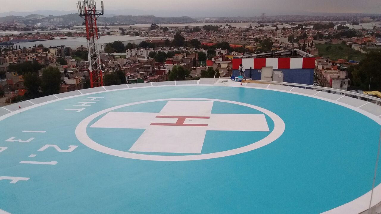 Impermeabilización de azotea con helipuerto Impermeabilización de azotea con helipuerto